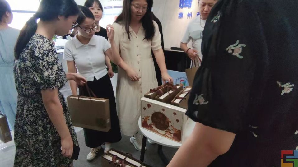 惠州E企盈中秋節(jié)活動(圖2) 惠州E企盈中秋節(jié)活動(圖2)